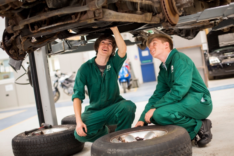 Is it time for automotive retailers to up the apprenticeship ante? Quippe